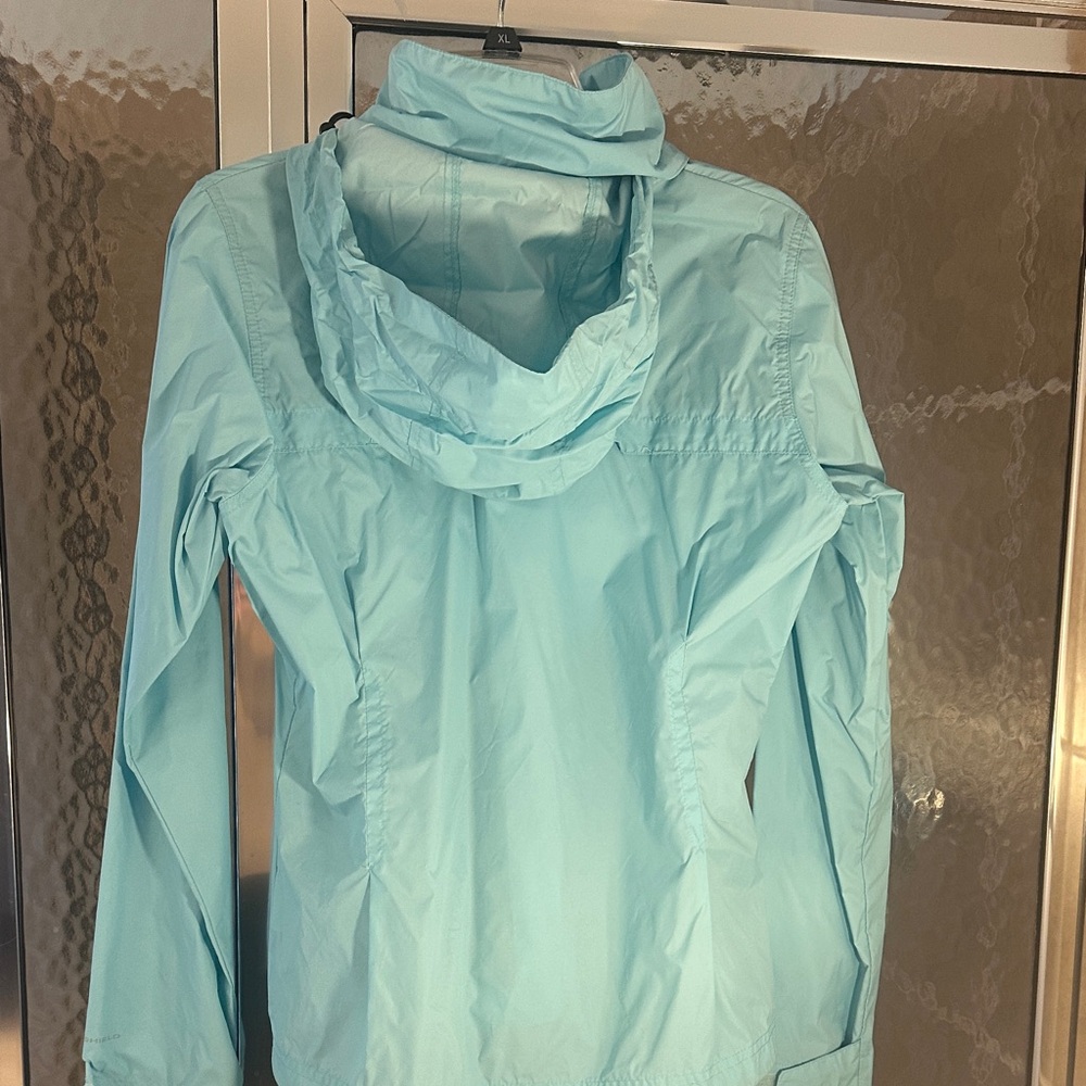 Columbia wind breaker Jacket - Picture 6 of 10